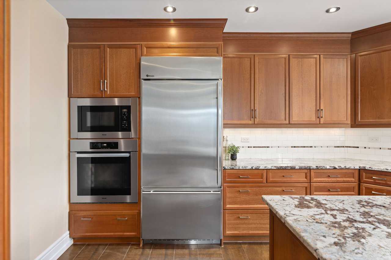 690 Princeton Way SW Unit: 801