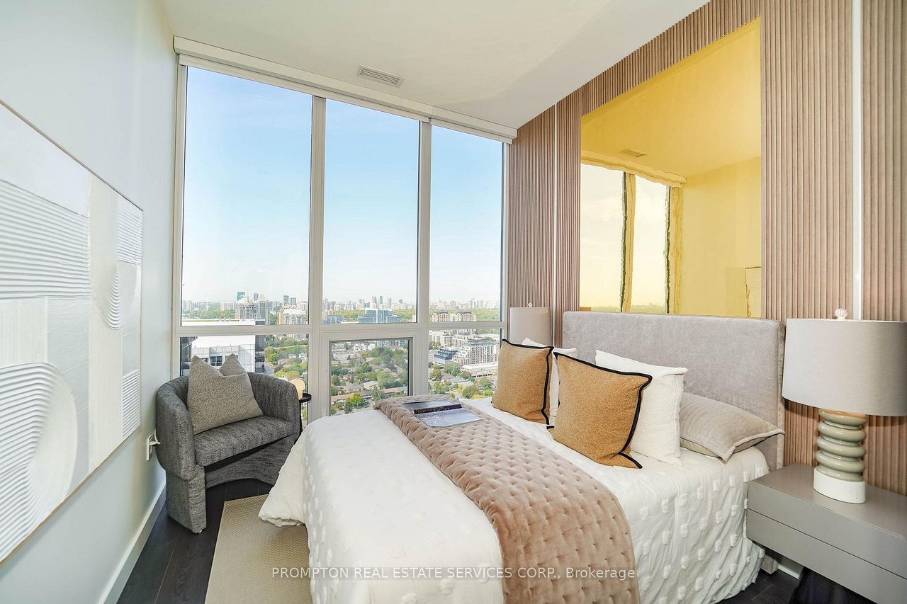 SEASONS CONDOS PENTHOUSE 