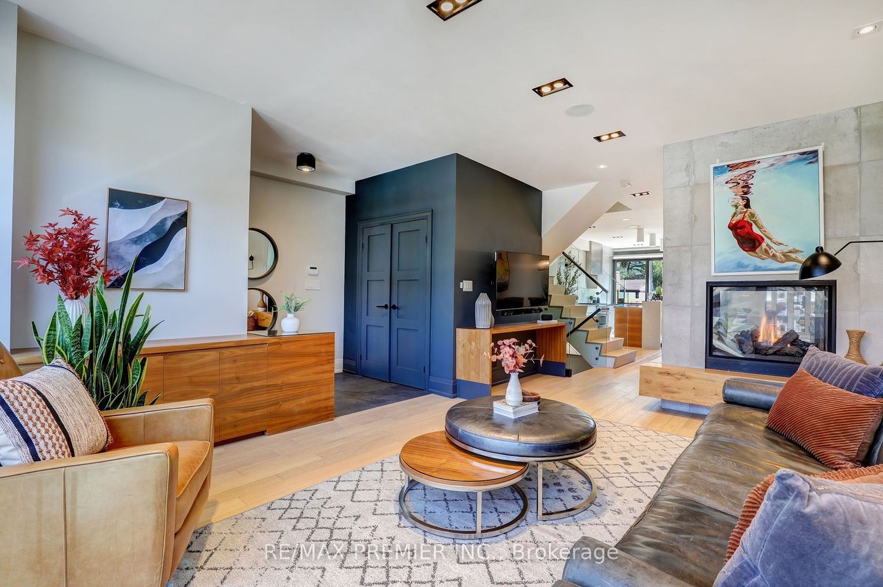 Swansea Modern Dream 