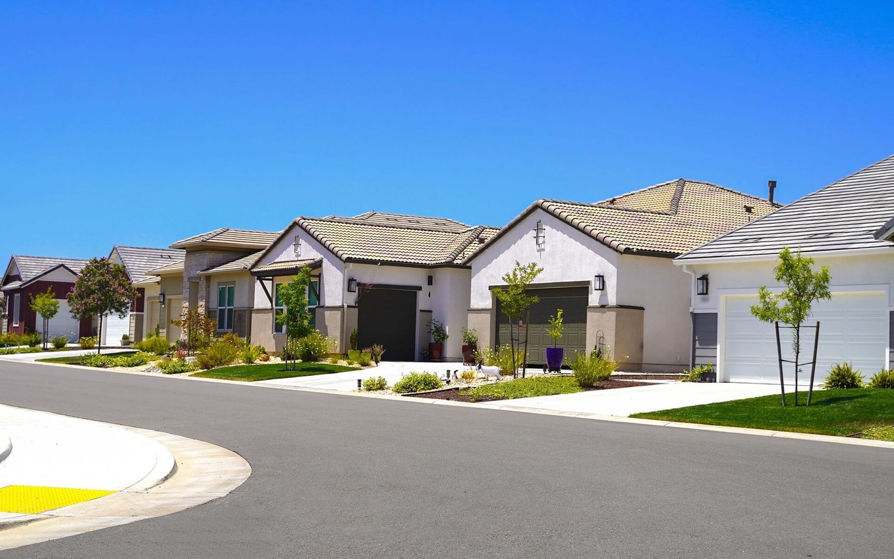 What Is a Single-Family Home? Here's A Look Inside This More Popular Type of Dwelling