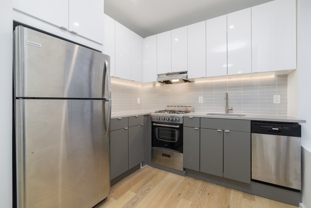 4109 Seventh Avenue Unit: 1C
