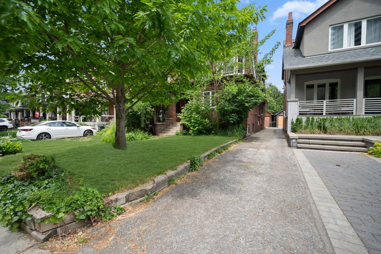 98 Roselawn Avenue