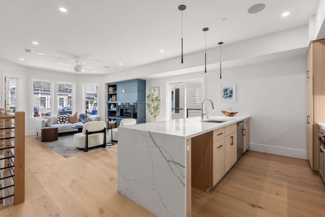 527 E. 7th Street Boston