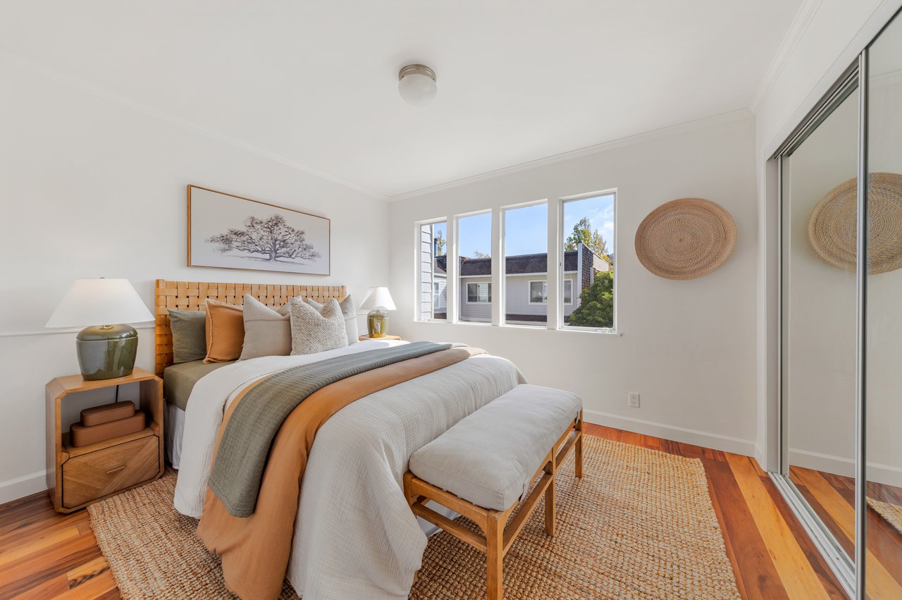 Private and Inviting Townhome