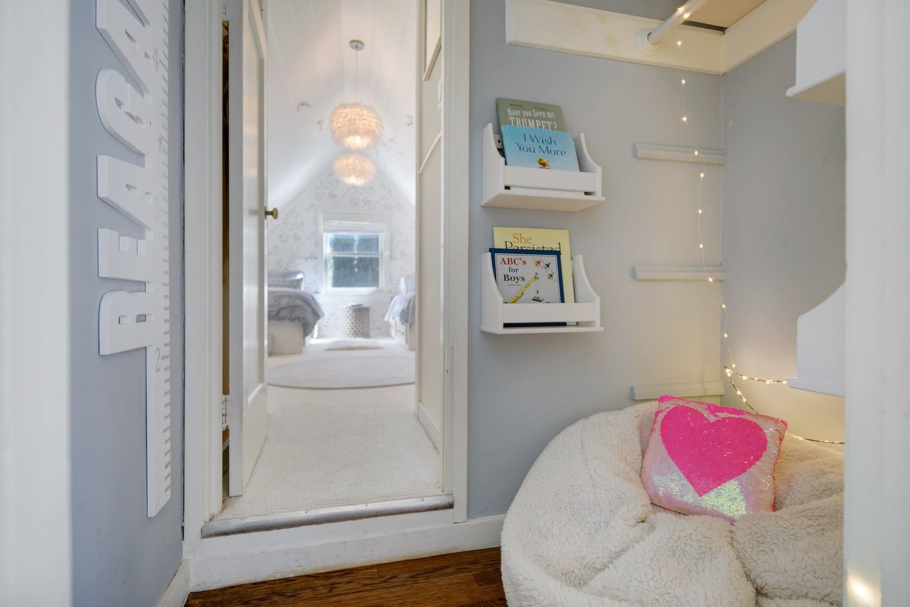 1408 Sir Francis Drake Blvd, San Anselmo