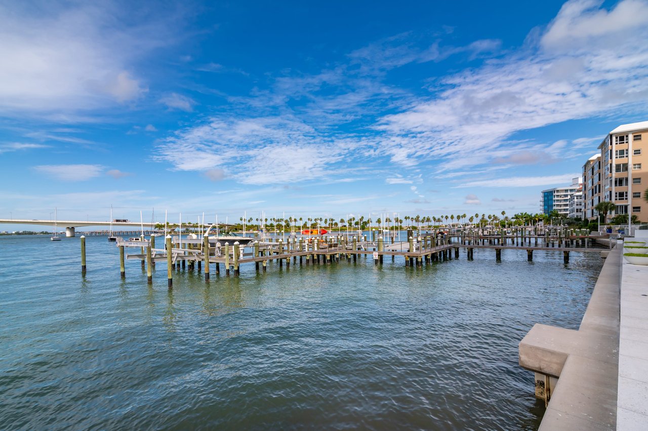 280 Golden Gate Point PH 2