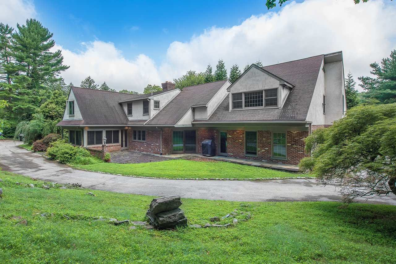 1115 Rose Glen Rd