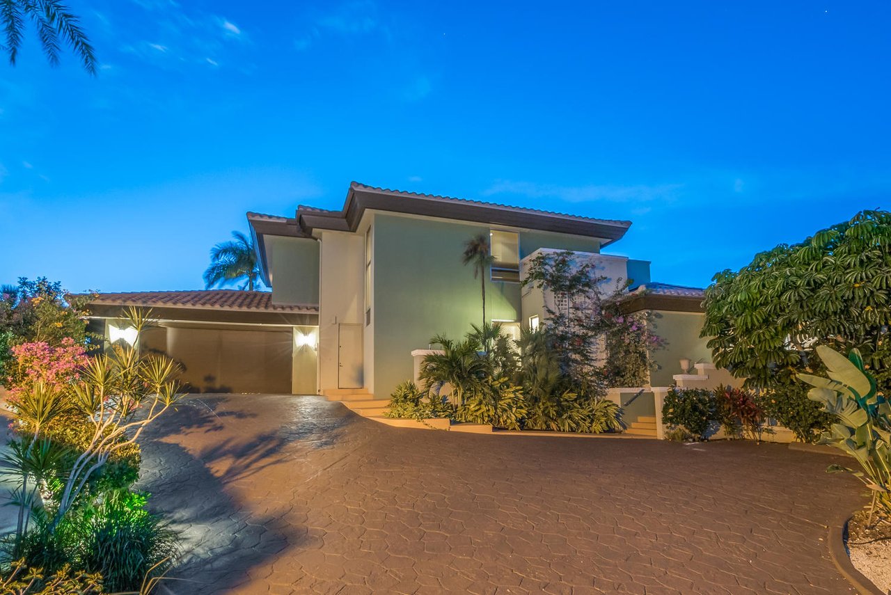 682 Mourning Dove Dr