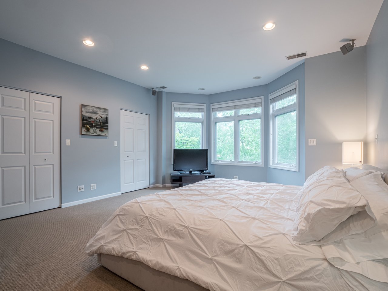 1351 W Altgeld Street # 3F