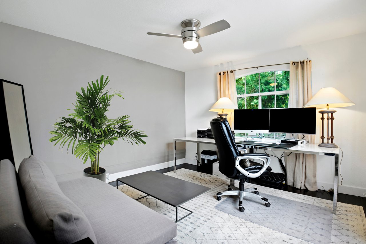 813 North Martel Avenue #6