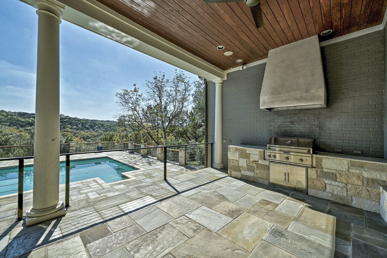 Coming Soon in Barton Creek!
