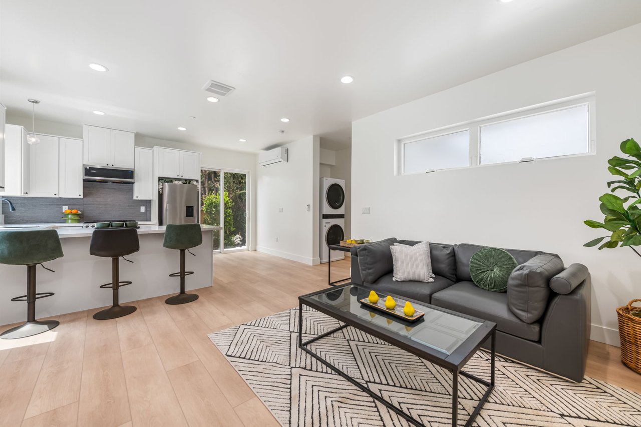 3643 Helms Ave Unit: A, Culver City