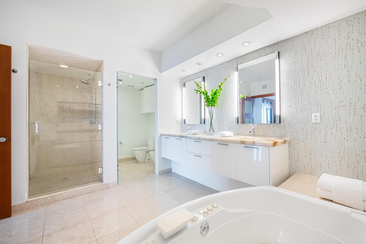 Murano Grande Apt 1106 Jeff Miller Group