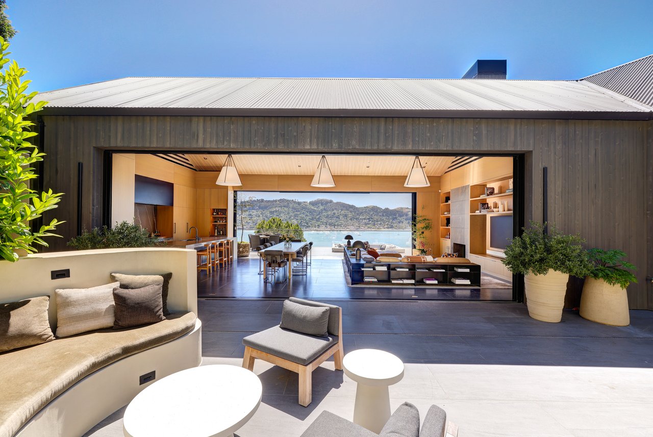 Stylish and Chic - Completed in 2024