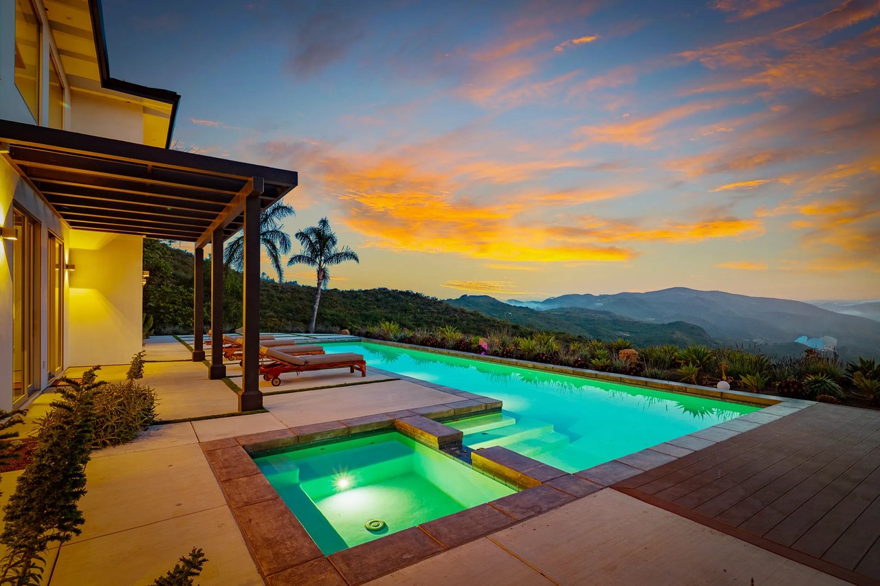 Casa Celeste by Oraklus