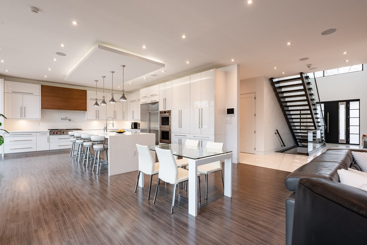 Modern & Contemporary Masterpiece