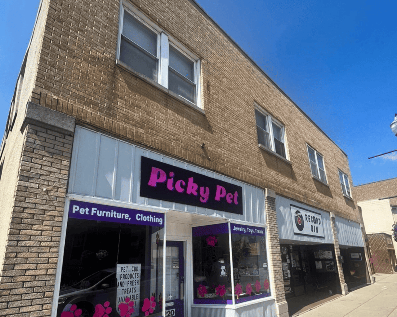 220 Main Street | Hobart, Indiana