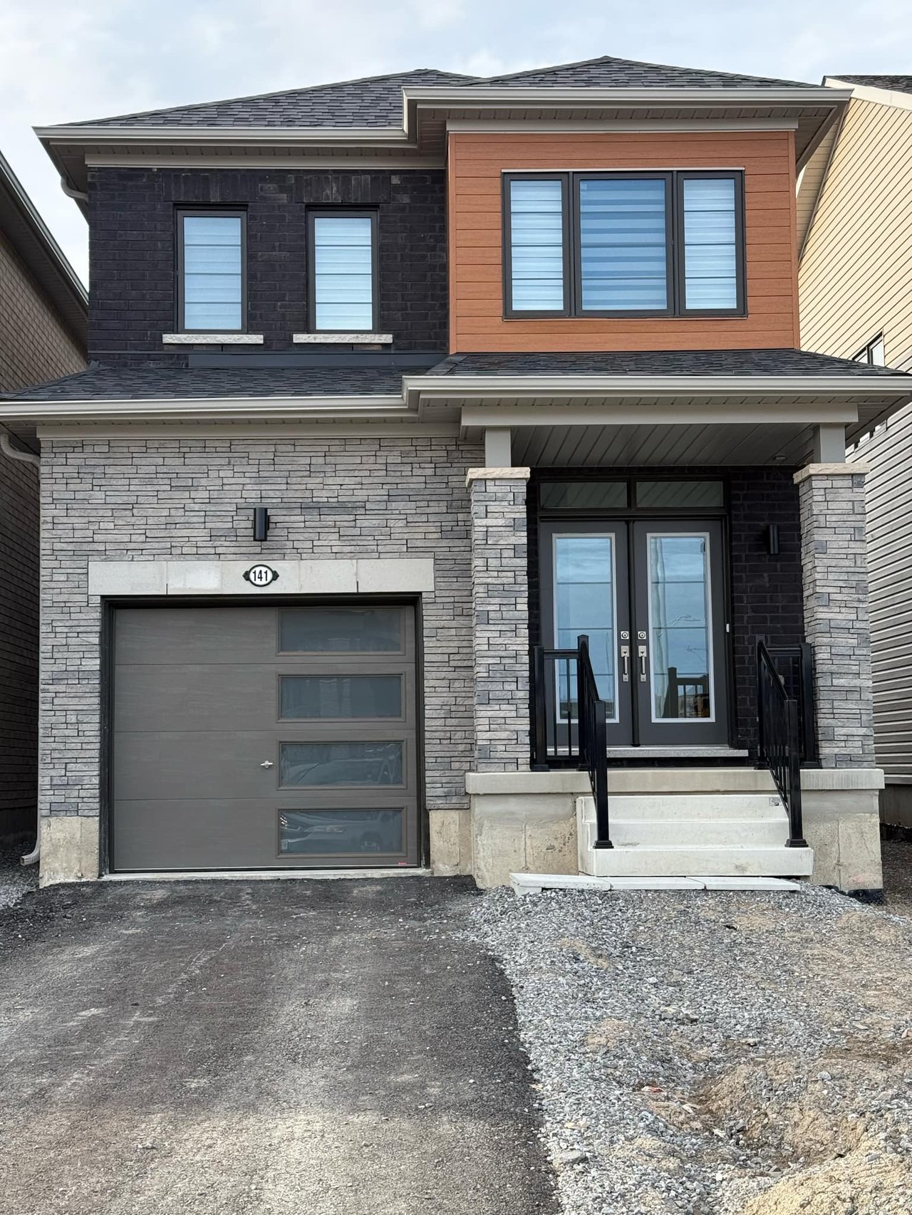 141 Velvet Way