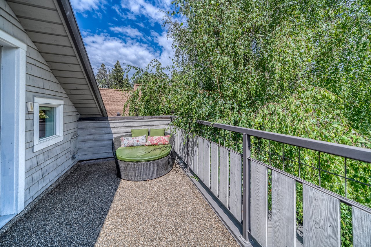 140 Rundle Crescent