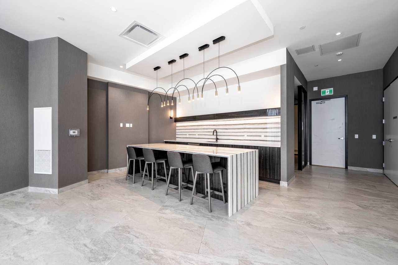 2 David Eyer Road, 525