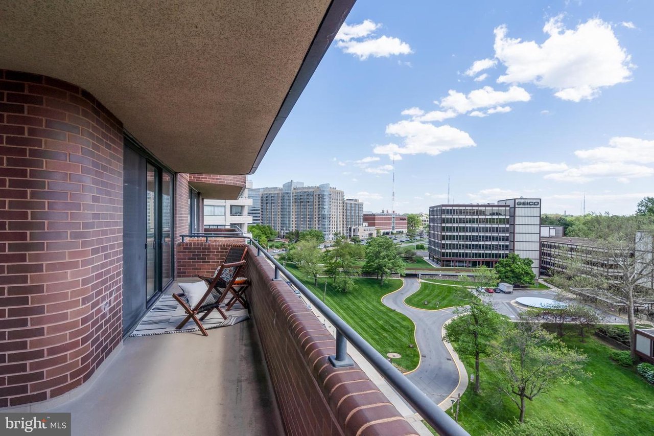 4550 N Park Ave #605