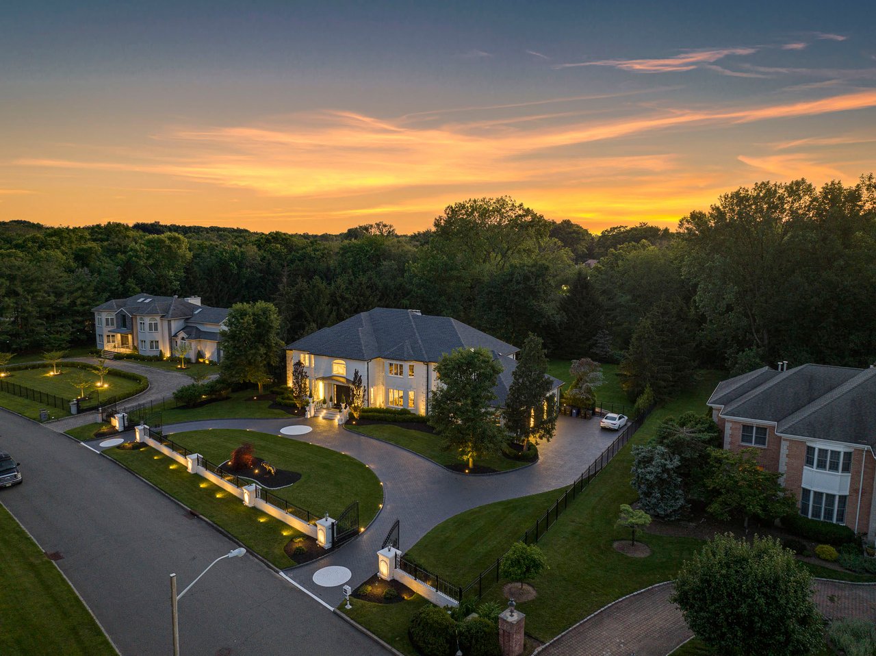 85 Sherwood Rd