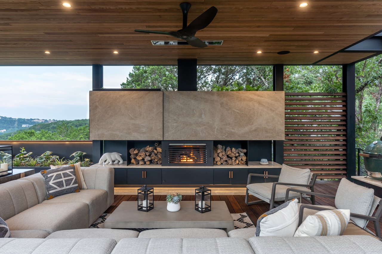 West Lake Hills Modern Sanctuary