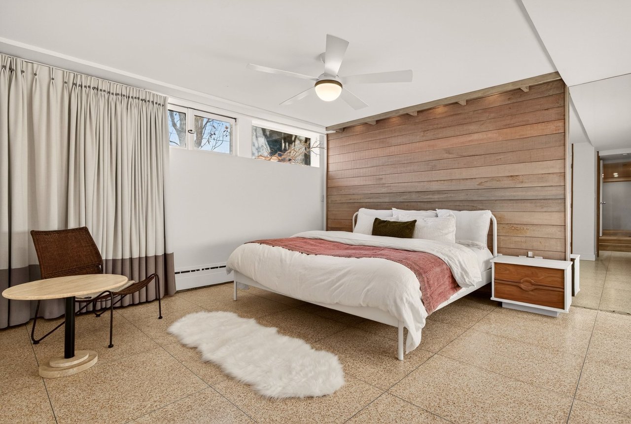 Inspiring MCM Residence