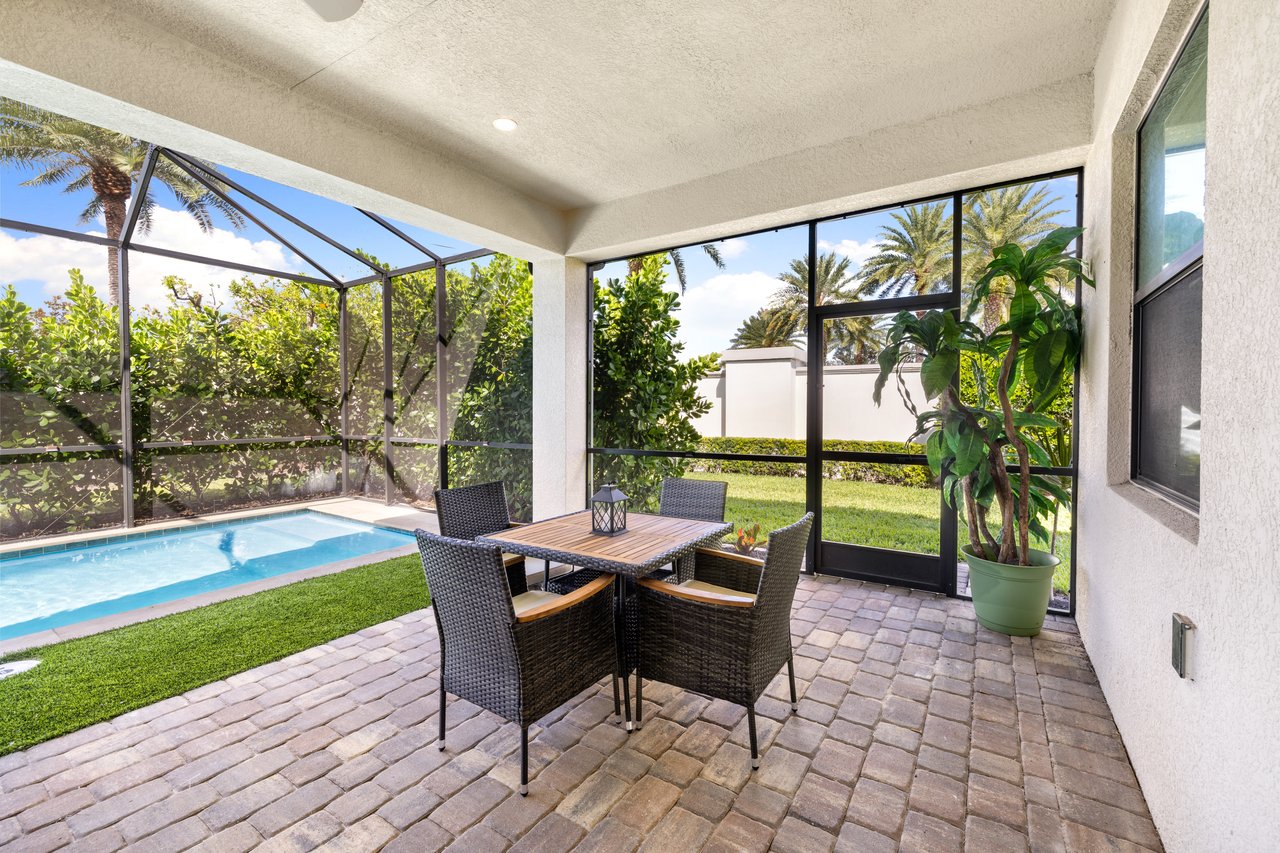 10137 Florence CIR, NAPLES