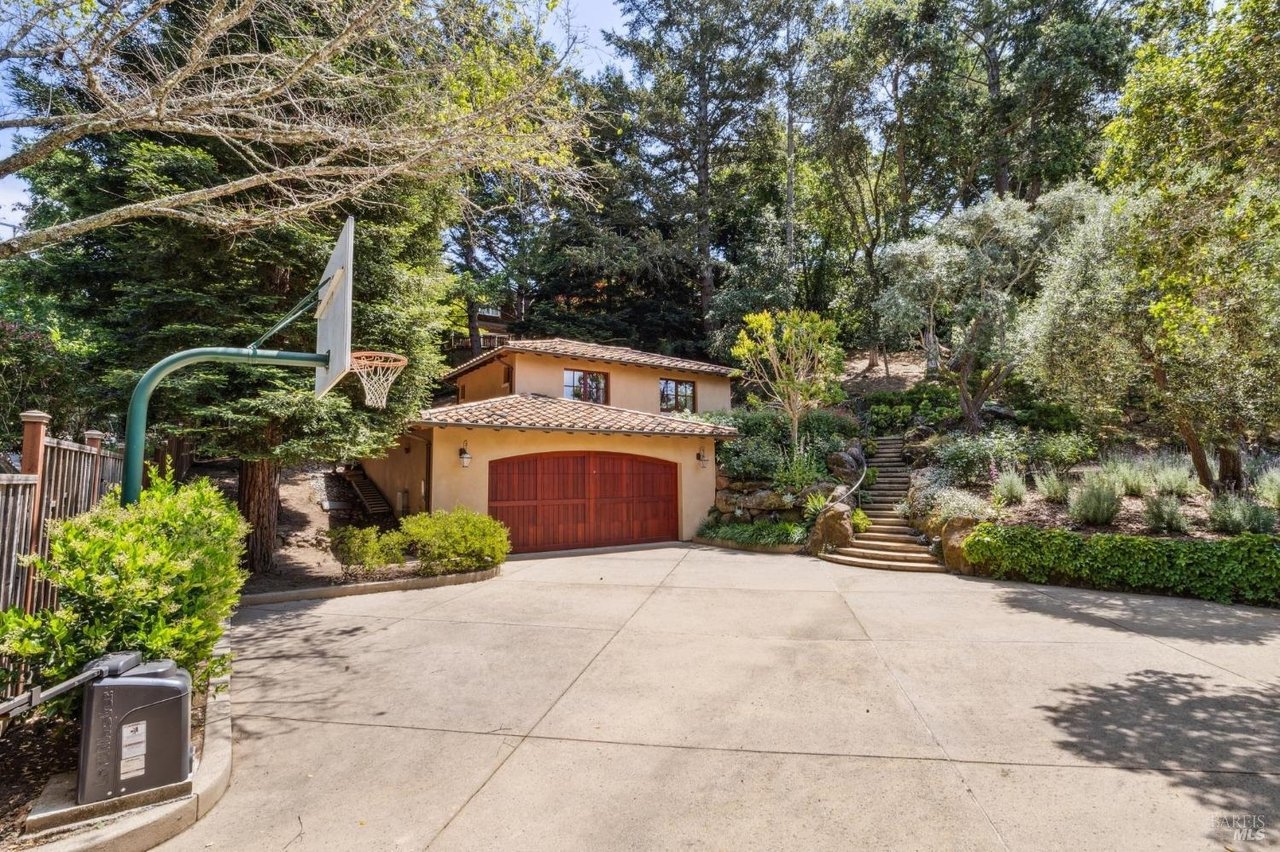 324 Palm Ave