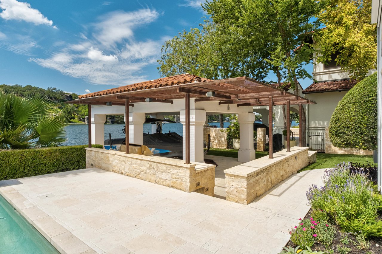 4516 Island Cove