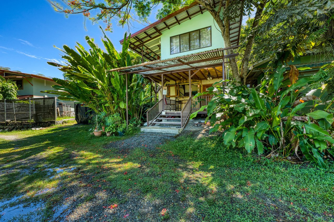 DOMINICAL HOTEL OR RETREAT WITH 11 RENTALS PLUS OWNER’S HOME