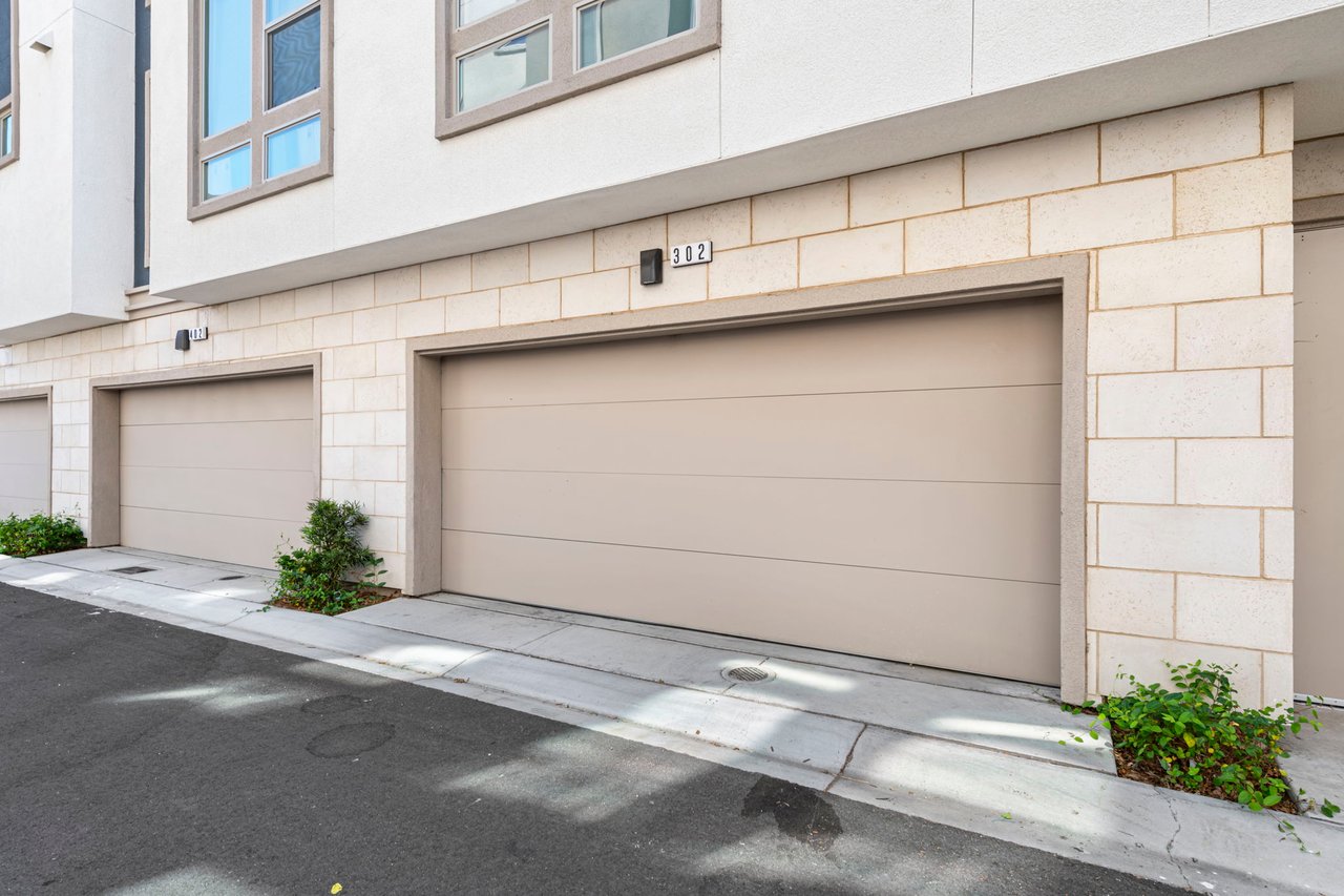 5690 Metrose Ct #302