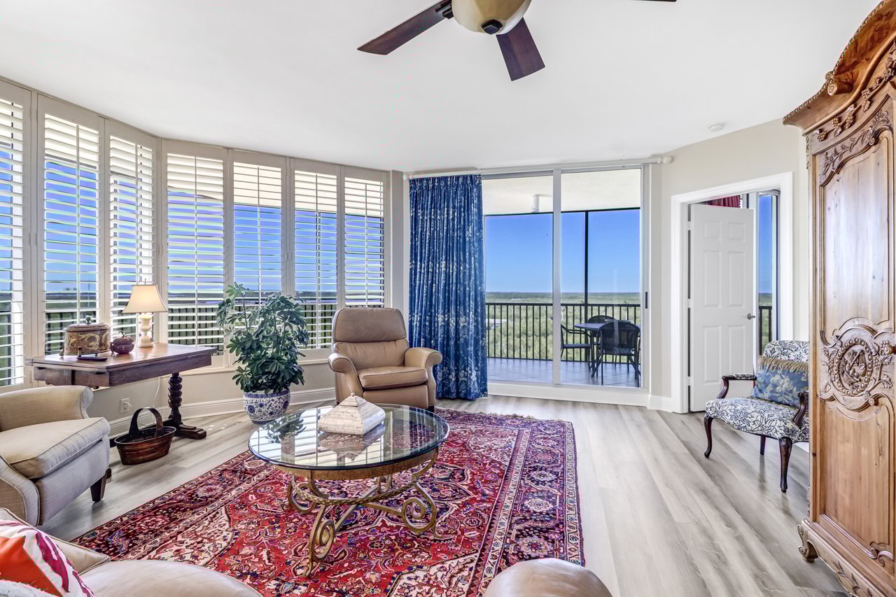 1065 Borghese Ln #801