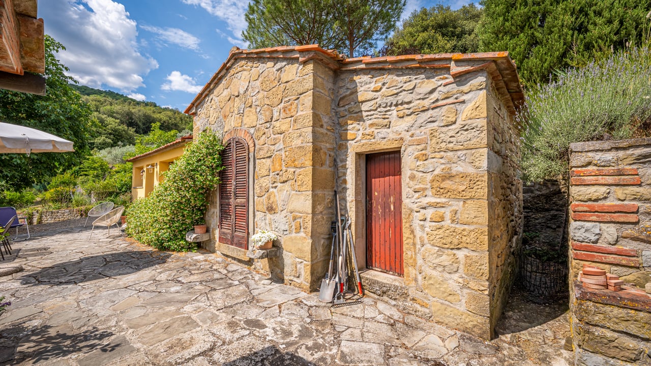 CASALE DELLA VALLATA