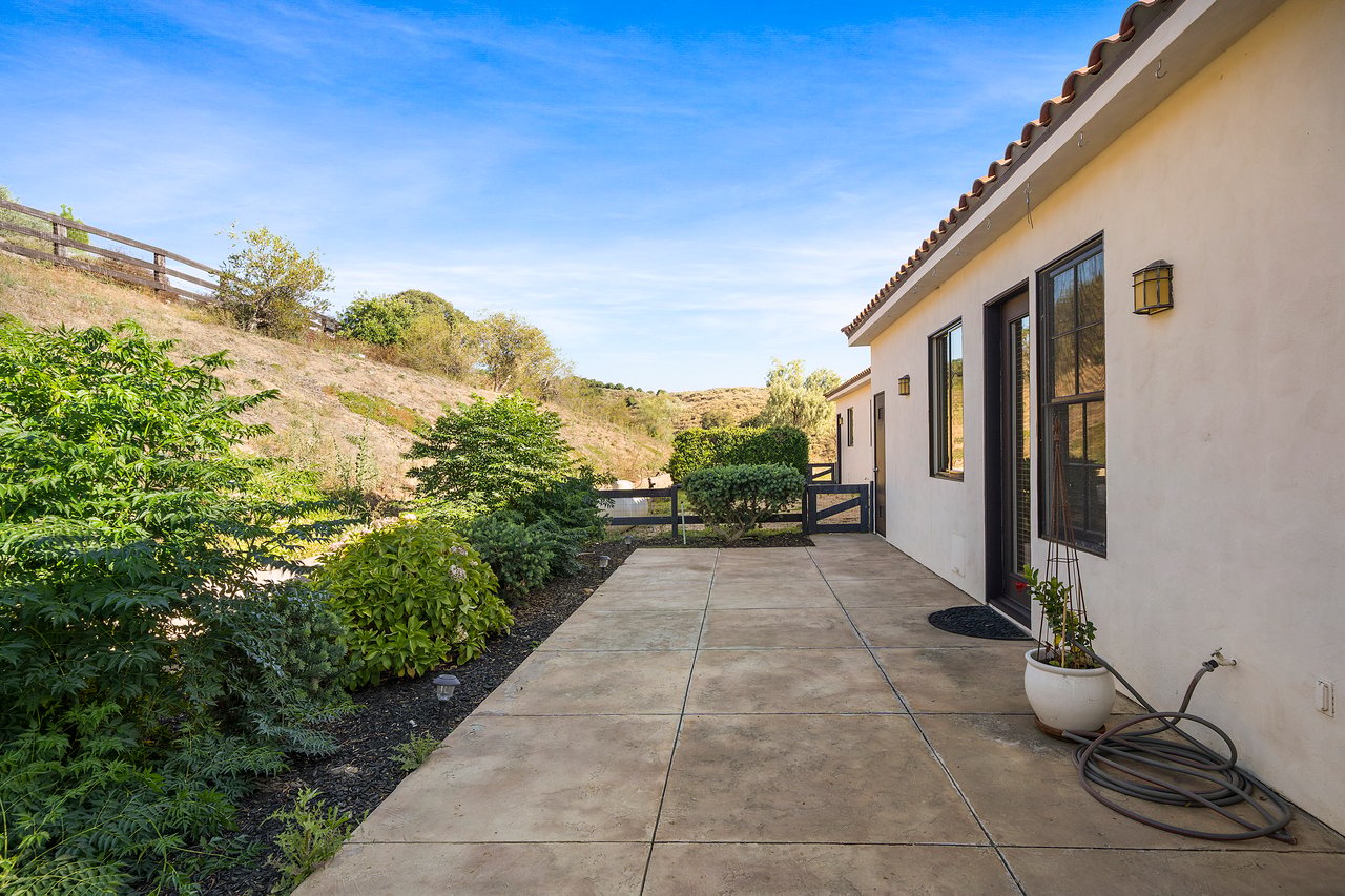 40575 Calle De Suenos