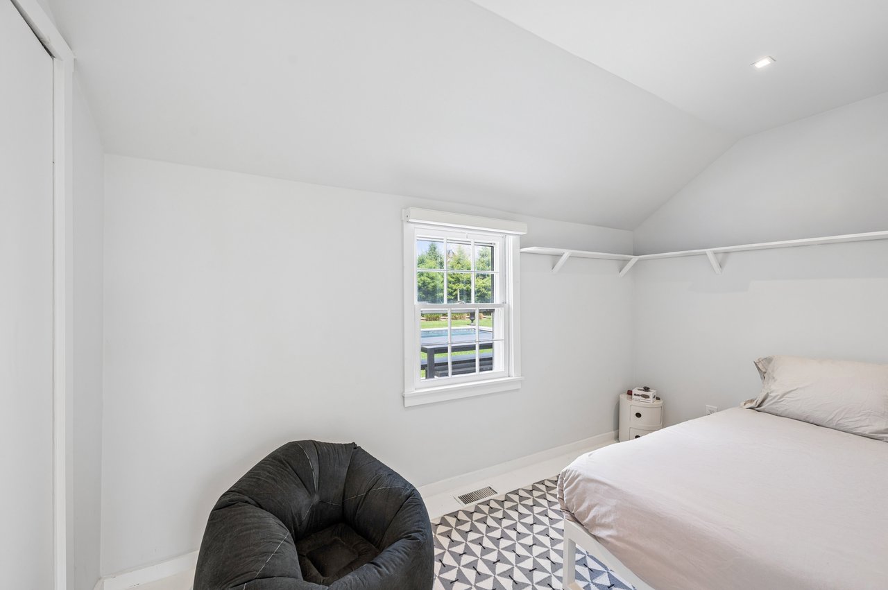 407 North Sea Mecox Road