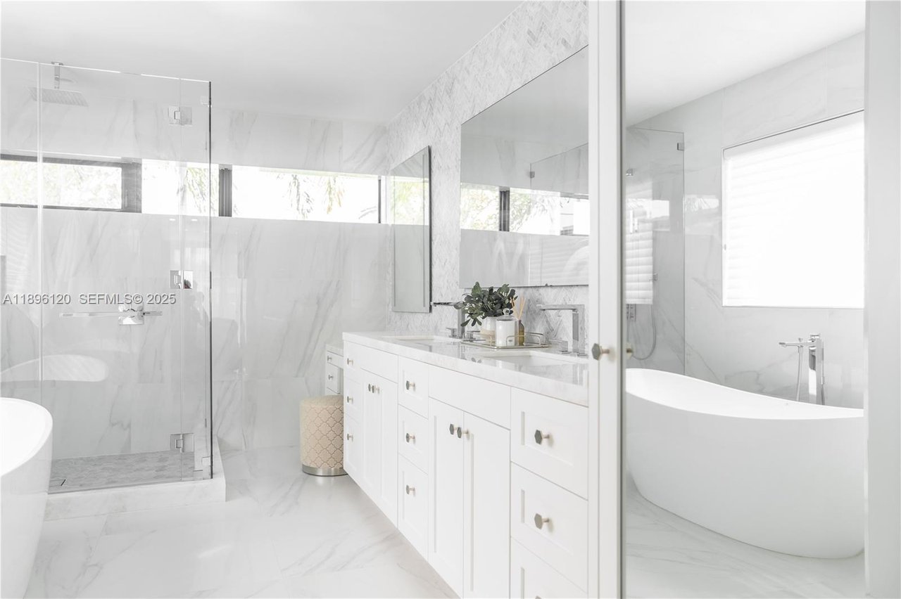 North-miami-home-sold-bathroom