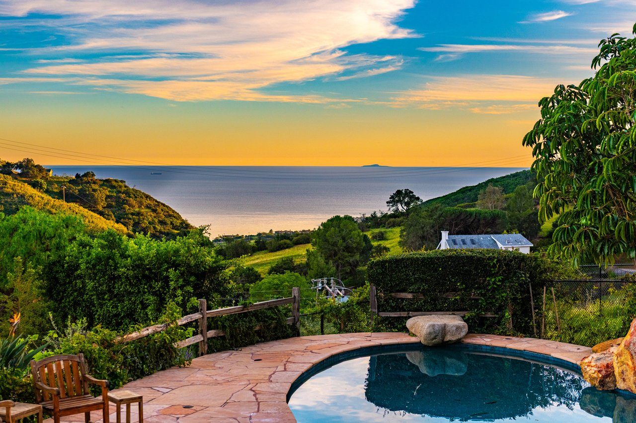 27008 Old Chimney Rd