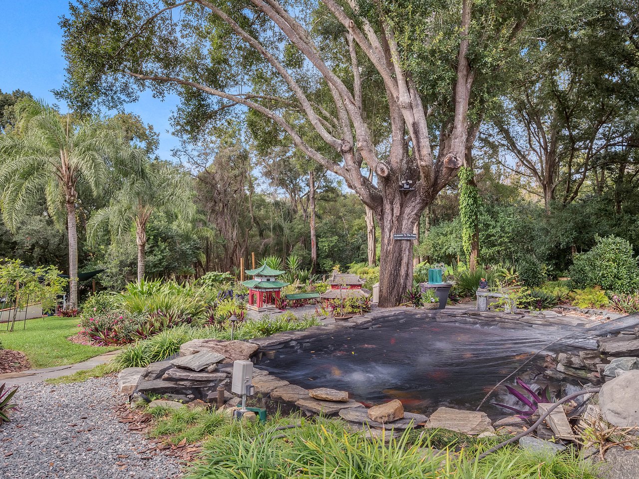 1750 Country Club Rd