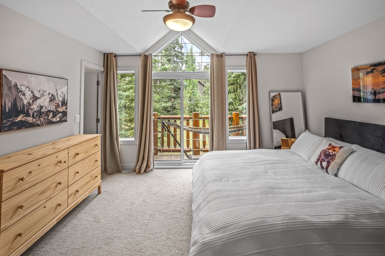 1022 Rundleview Drive Unit: 27