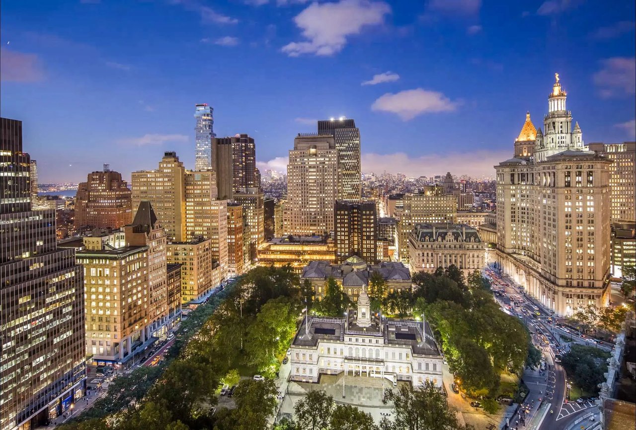 33 Park Row NYC – Boutique Glass Tower Overlooking City Hall Park