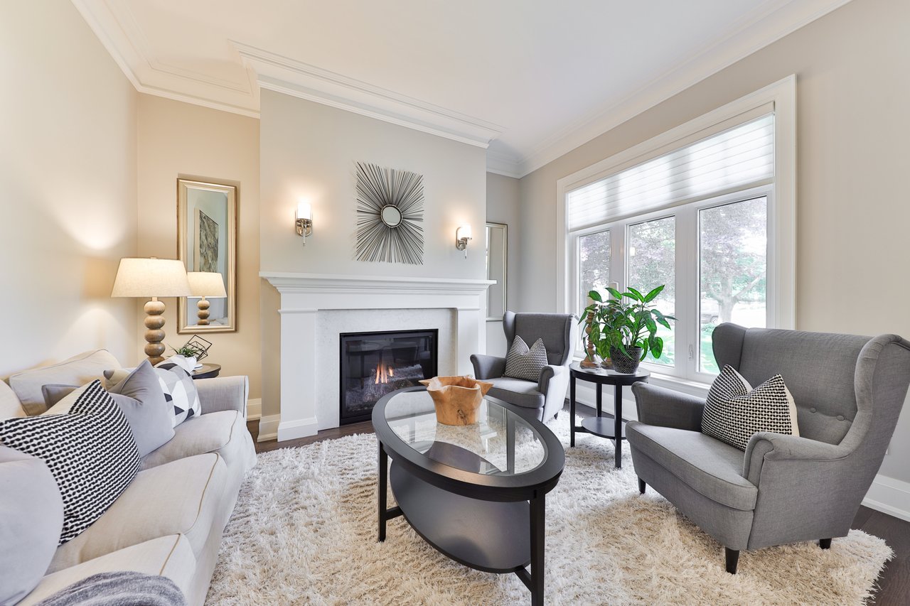 408 Saville Crescent, Oakville