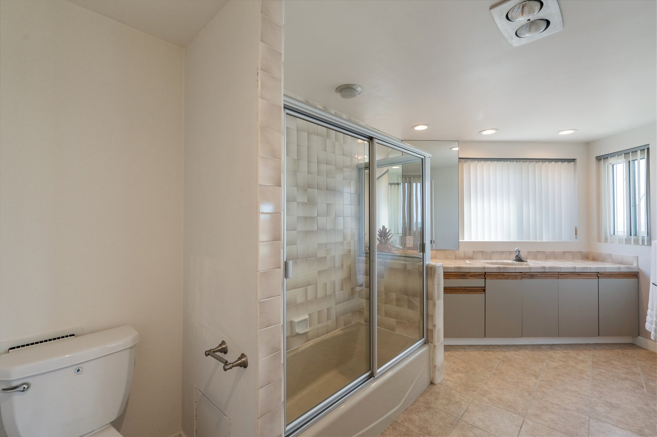 7335 Vista Del Mar Lane