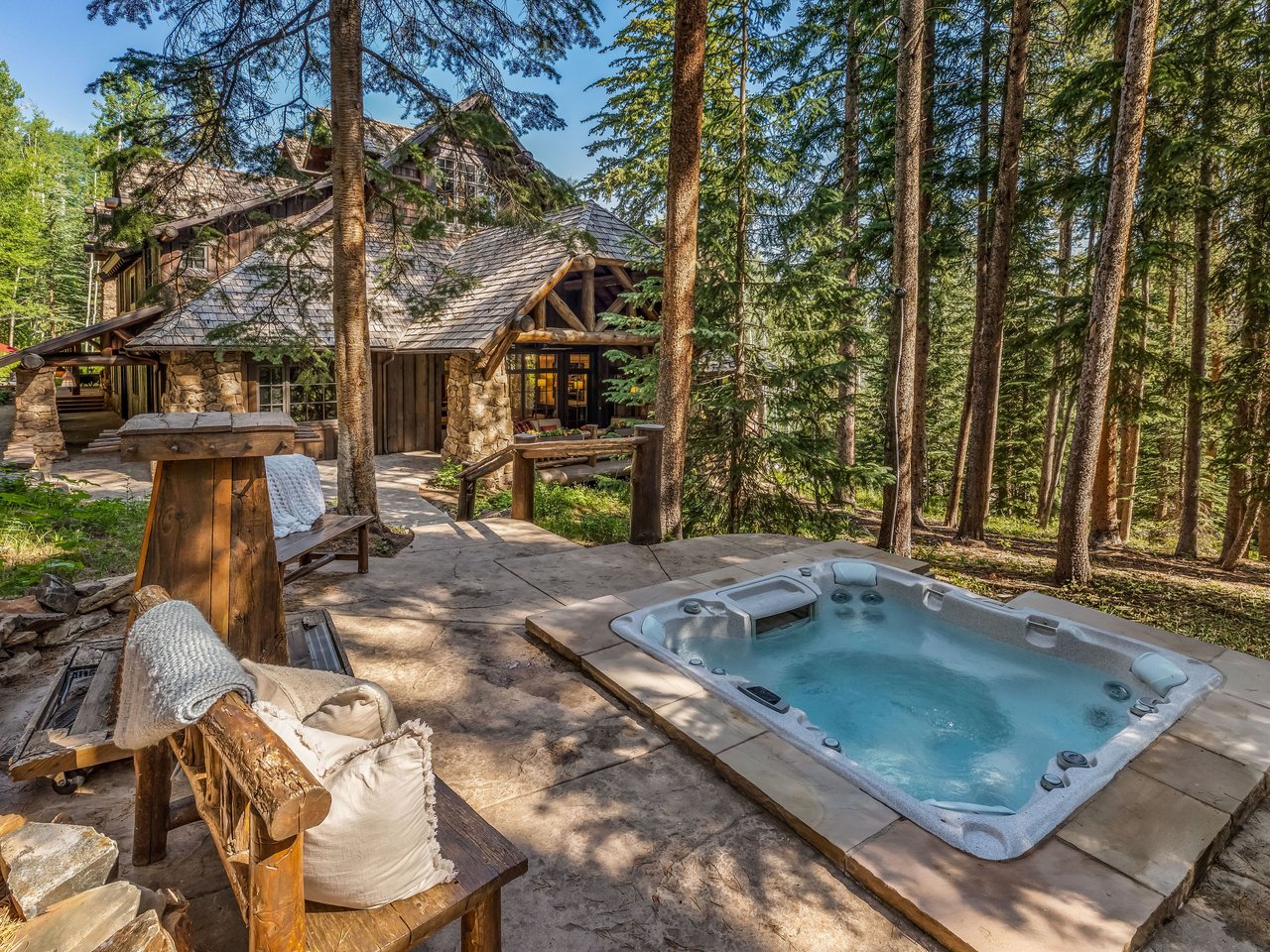 3698 Daybreak Ridge