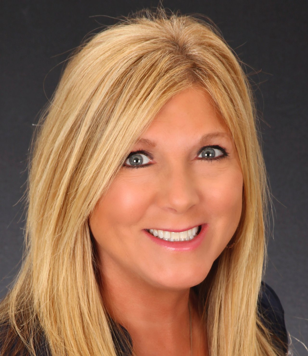 Lynn Amato-Nassar photo