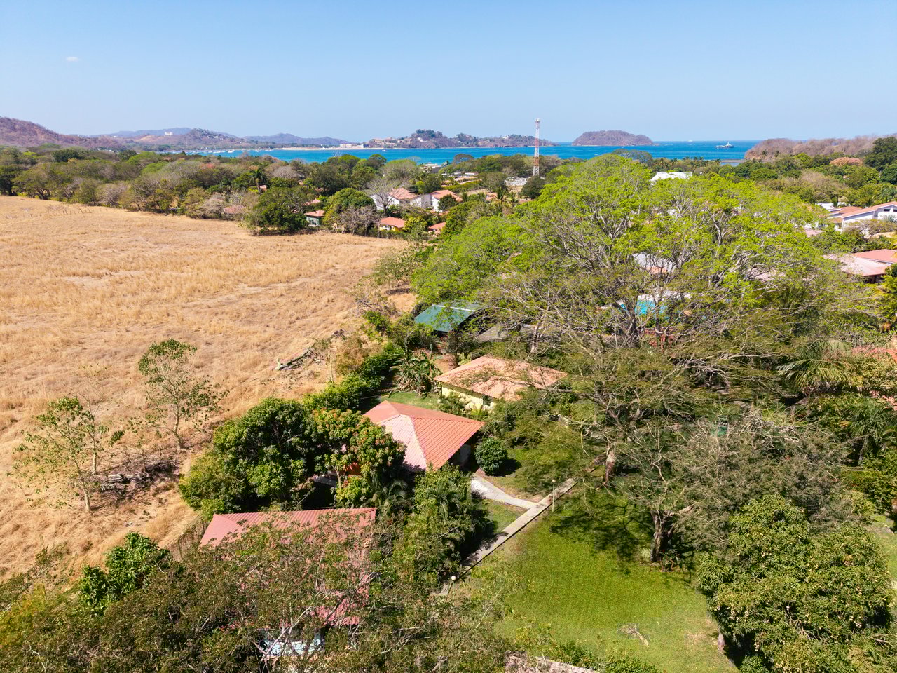 Casa Elsa Villaggio II – Unit 406A | Tropical Condo Near Potrero Beaches