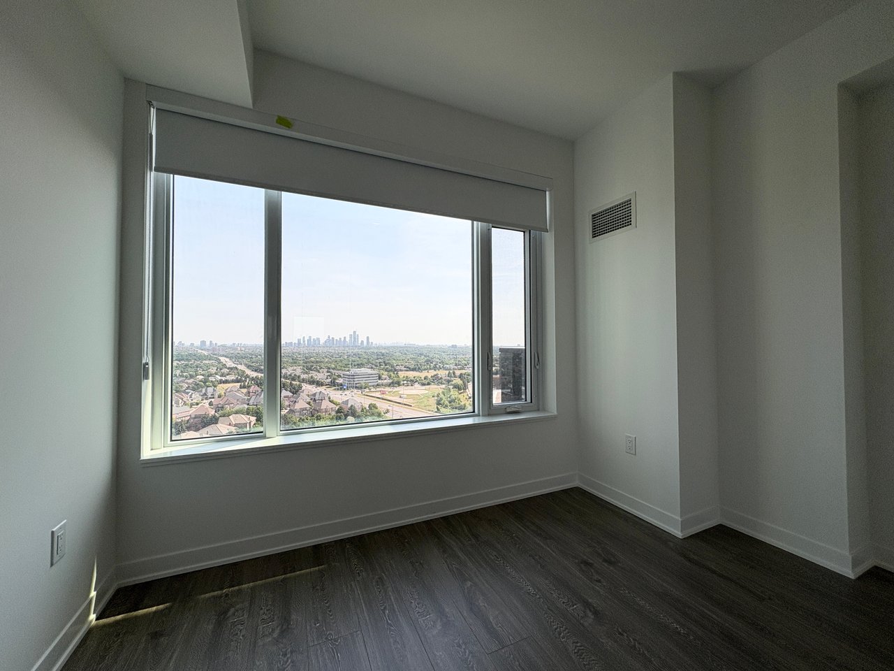 2495 Eglinton Avenue W Unit: 1703