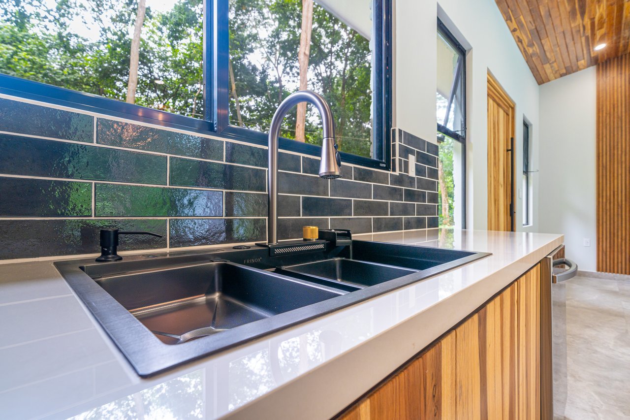 Tres Rios Waterfall House – Nature, Comfort & Elegance Combined, Brand New Construction with Warranty!