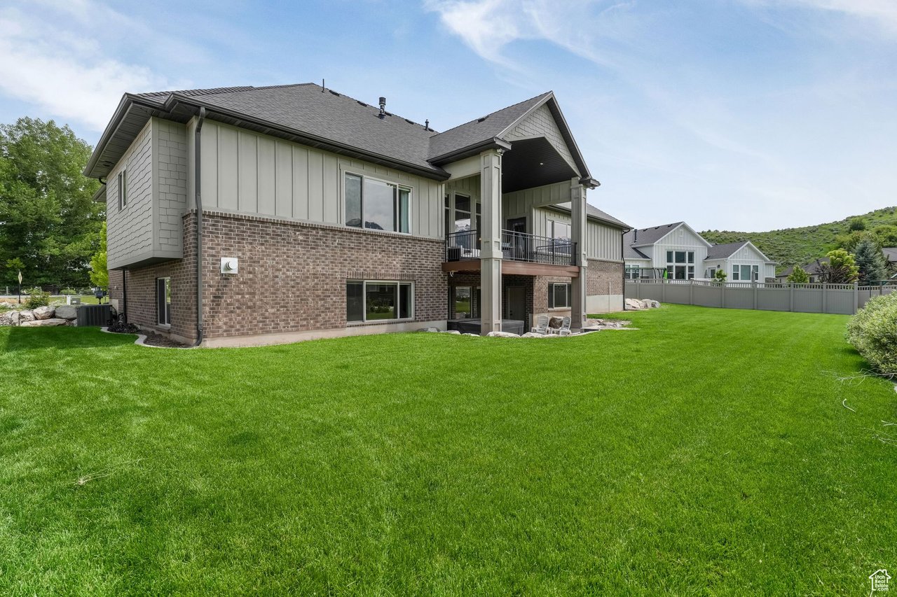 6035 Hidden Valley Rd